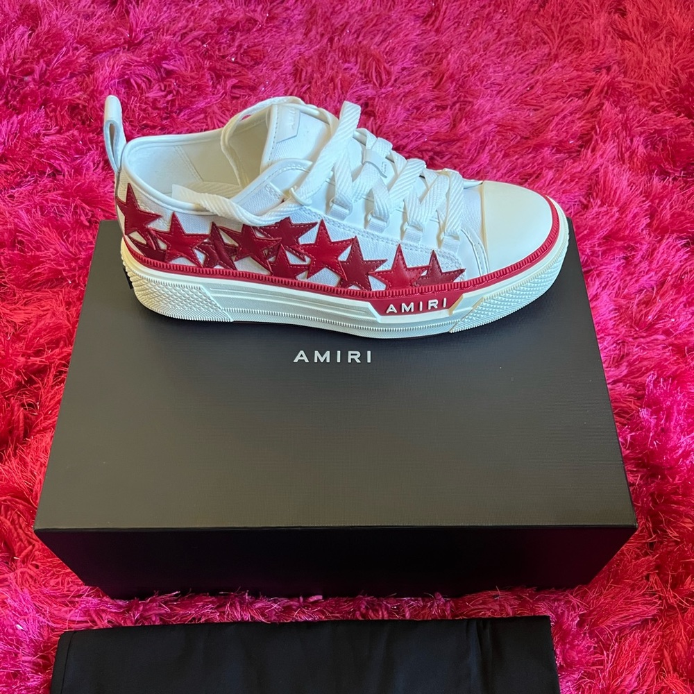 This is one of my favorite nice shoe to have